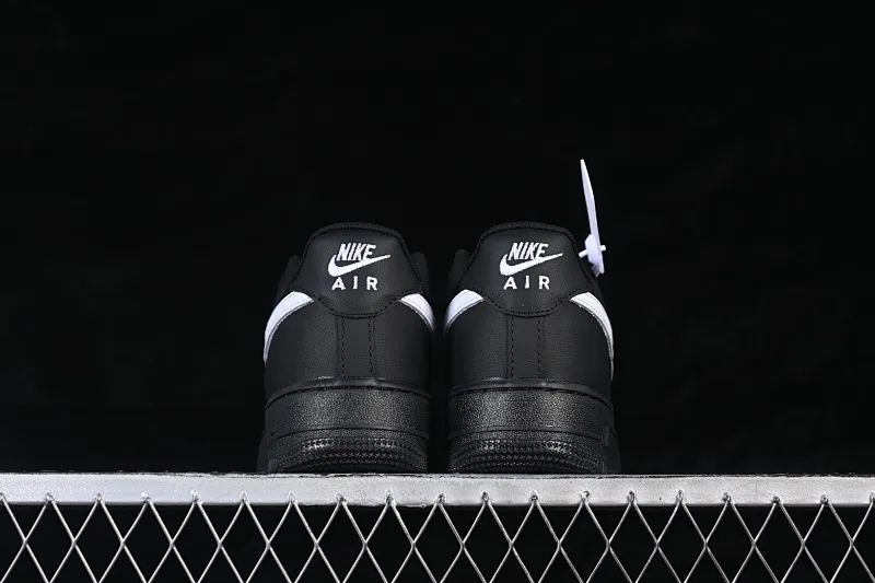 All categories Nk Air Force 1 Air Force series Nk Air Force 1 Low Air Force low-top Nike Air Force 1'07 Low Classic black and white hook Air Force 1 low-top casual sneakers FZ0627-010